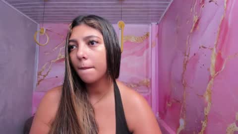 Maraluna online show from April 2026 12:02:01 PM