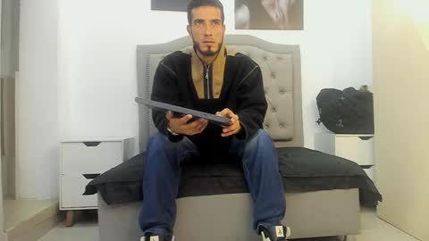 Marc Ruffalo online show from February 2026 07:12:01 PM