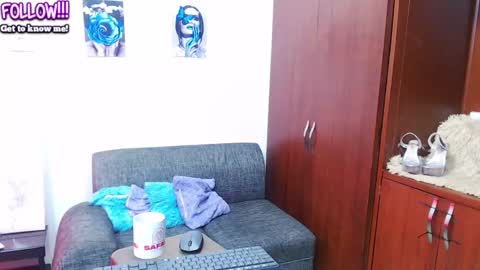 MARCELA  online show from September 2025 09:37:01 PM