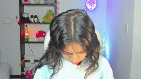 Snapshot of marcelinegh chatting on December 2024 10:56:01 AM Marceline online show from December 2024 10:56:01 AM