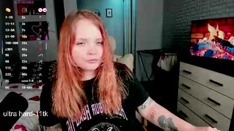 Snapshot of marcelinepeach chatting on June 2026 02:24:02 AM Sara online show from June 2026 02:24:02 AM