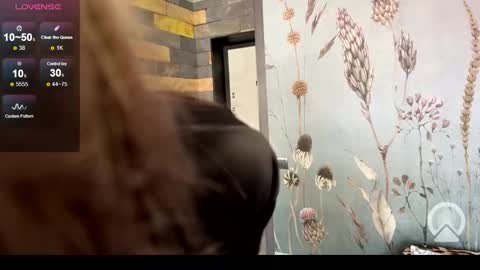 Marcella online show from November 2025 10:26:02 AM