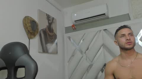 Snapshot of marcelo_dosantos77 chatting on December 2024 11:22:01 PM MARCELO online show from December 2024 11:22:01 PM