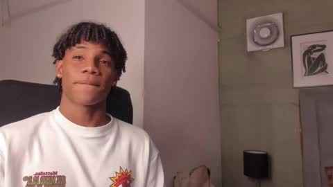 Snapshot of marcelo_dosantos77 chatting on December 2024 06:49:02 AM MARCELO online show from December 2024 06:49:02 AM