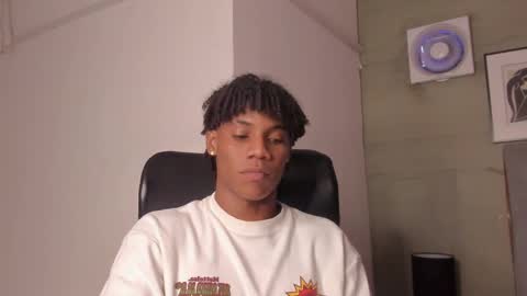 Snapshot of marcelo_dosantos77 chatting on December 2024 09:52:02 AM MARCELO online show from December 2024 09:52:02 AM