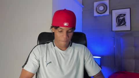 Snapshot of marcelo_dosantos77 chatting on January 2025 07:44:02 PM MARCELO online show from January 2025 07:44:02 PM