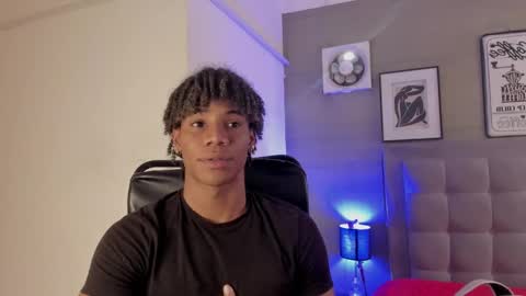 Snapshot of marcelo_dosantos77 chatting on March 2025 06:11:01 PM MARCELO online show from March 2025 06:11:01 PM
