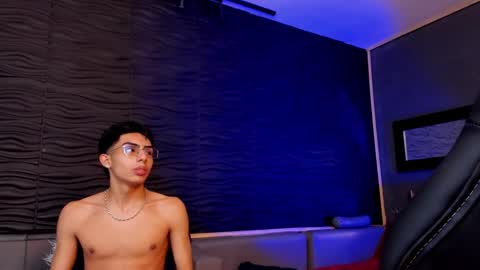 Snapshot of marcoyethan chatting on January 2025 10:22:01 AM Marco and Ethan online show from January 2025 10:22:01 AM