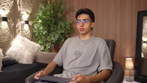 Snapshot of marcoyethan chatting on September 2025 03:50:02 AM Marco and Ethan online show from September 2025 03:50:02 AM