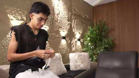 Snapshot of marcoyethan chatting on September 2025 03:55:02 AM Marco and Ethan online show from September 2025 03:55:02 AM