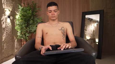 Snapshot of marcoyethan chatting on February 2026 07:40:01 PM Marco and Ethan online show from February 2026 07:40:01 PM