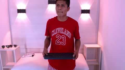 marcus hans online show from October 2025 12:54:01 AM