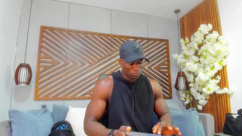 Snapshot of marcusblack_ chatting on October 2025 11:36:02 AM Marcusssss online show from October 2025 11:36:02 AM