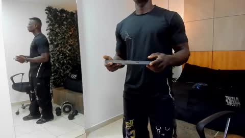 Snapshot of marcusblack_ chatting on December 2025 11:41:02 AM Marcusssss online show from December 2025 11:41:02 AM