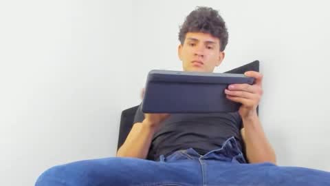 Marcus Independent Model online show from February 2026 02:20:02 AM