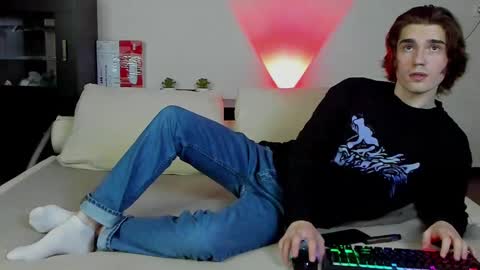 Marcus Jones online show from December 2024 09:52:02 PM