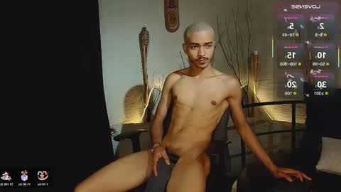 Snapshot of marcusrain_ chatting on November 2025 09:04:02 PM Marcus online show from November 2025 09:04:02 PM