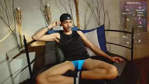 Snapshot of marcusrain_ chatting on November 2025 07:58:01 PM Marcus online show from November 2025 07:58:01 PM