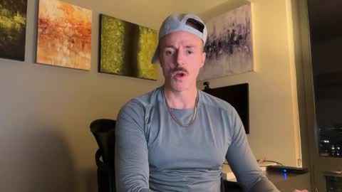 Snapshot of marcusripped1 chatting on December 2025 01:22:02 AM Marcus online show from December 2025 01:22:02 AM