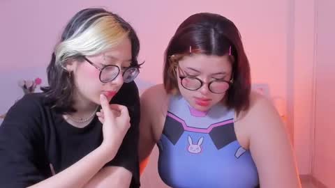 danna online show from March 2025 07:25:01 PM