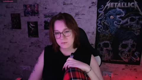 Snapshot of margaret_red chatting on April 2026 07:08:02 PM Margaret online show from April 2026 07:08:02 PM