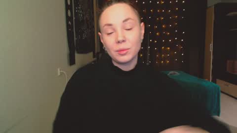 Snapshot of margaret_wilson chatting on December 2024 04:06:01 PM Margaret online show from December 2024 04:06:01 PM