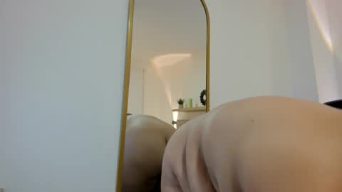 M A R G I E online show from January 2026 12:42:01 PM