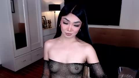 Marga Williams online show from November 2025 09:57:01 AM