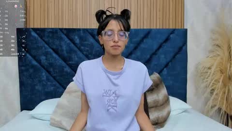 Aitana online show from February 2025 02:03:02 AM