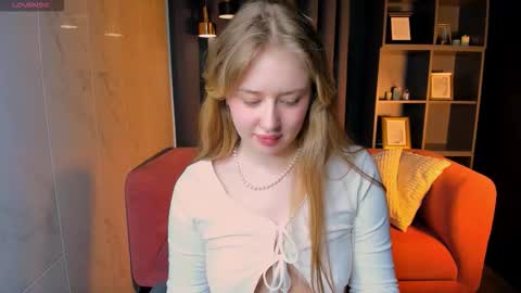 Snapshot of margoprettymoon chatting on March 2026 01:24:01 PM Margo online show from March 2026 01:24:01 PM