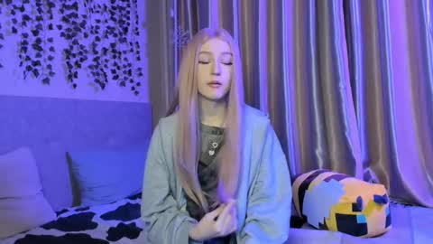 Margo online show from February 2025 04:21:01 PM