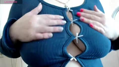 Mari online show from April 2026 05:13:01 AM