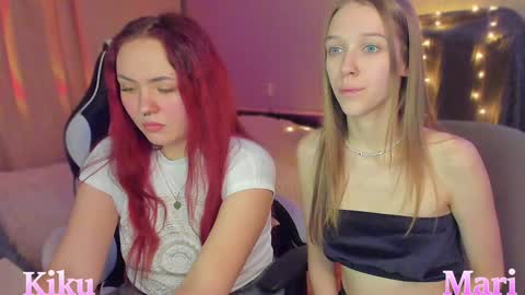 Snapshot of mari_kiku chatting on December 2024 06:37:02 PM Kiku and Marii - online show from December 2024 06:37:02 PM