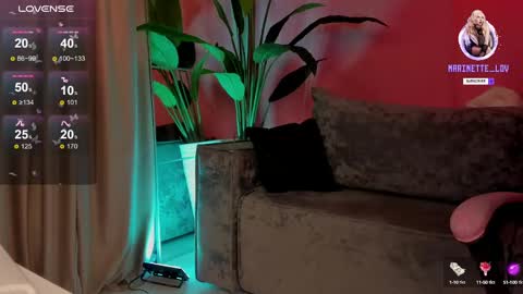 Snapshot of mari_nett chatting on March 2025 09:25:02 AM mari_nett online show from March 2025 09:25:02 AM