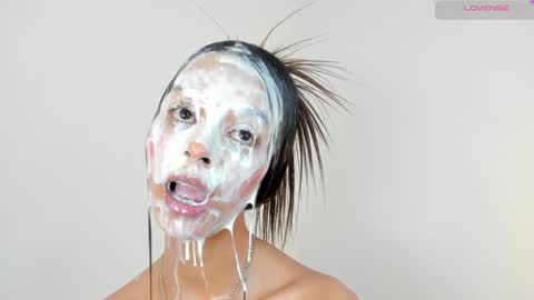 S O F I A  model independent online show from January 2025 02:35:01 PM