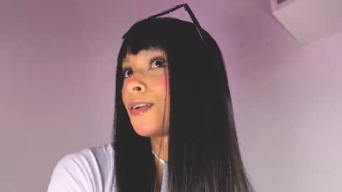 S O F I A  model independent online show from October 2025 12:09:01 AM