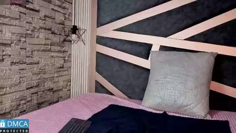 maria_twenty online show from November 2025 11:10:01 AM