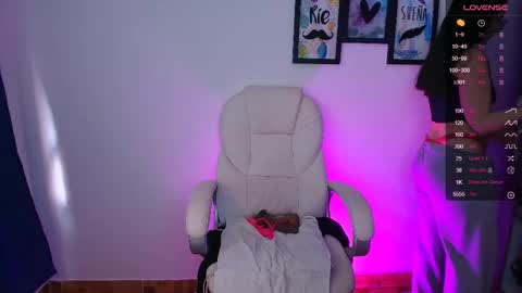 Snapshot of mariaan_m chatting on October 2025 09:01:01 PM Leidy online show from October 2025 09:01:01 PM