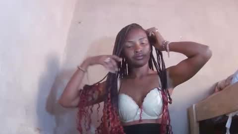 Snapshot of mariah586 chatting on September 2025 05:53:02 AM Maria online show from September 2025 05:53:02 AM