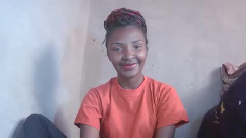 Snapshot of mariah586 chatting on September 2025 06:26:02 AM Maria online show from September 2025 06:26:02 AM