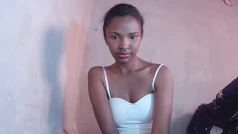 Snapshot of mariah586 chatting on September 2025 03:21:01 AM Maria online show from September 2025 03:21:01 AM