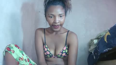 Snapshot of mariah586 chatting on September 2025 07:13:02 AM Maria online show from September 2025 07:13:02 AM