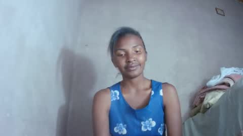 Snapshot of mariah586 chatting on October 2025 03:02:02 PM Maria online show from October 2025 03:02:02 PM