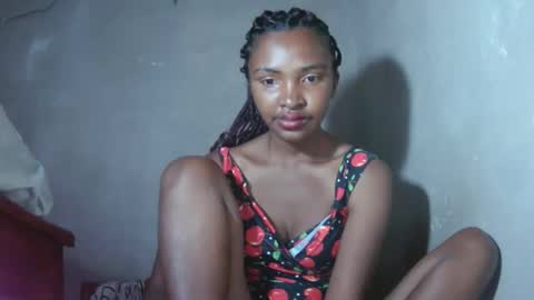 Snapshot of mariah586 chatting on November 2025 09:47:01 PM Maria online show from November 2025 09:47:01 PM