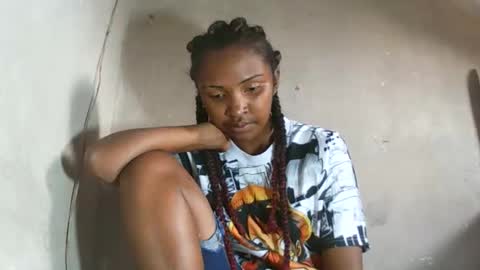 Snapshot of mariah586 chatting on December 2025 01:09:01 PM Maria online show from December 2025 01:09:01 PM