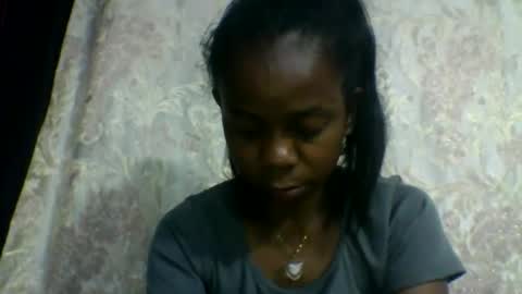 Snapshot of mariah642217 chatting on May 2026 05:28:02 PM mariah642217 online show from May 2026 05:28:02 PM