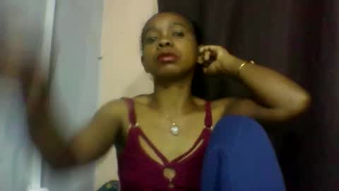 Snapshot of mariah642217 chatting on May 2026 06:11:01 AM mariah642217 online show from May 2026 06:11:01 AM