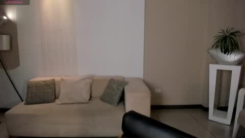 MARIA HERRERA  online show from May 2026 06:12:02 PM