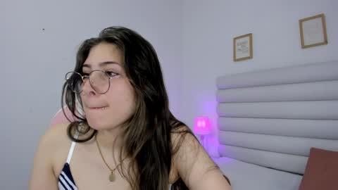 Mariam online show from December 2024 10:15:01 PM