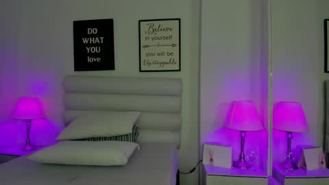 Mariam online show from February 2025 11:58:01 AM